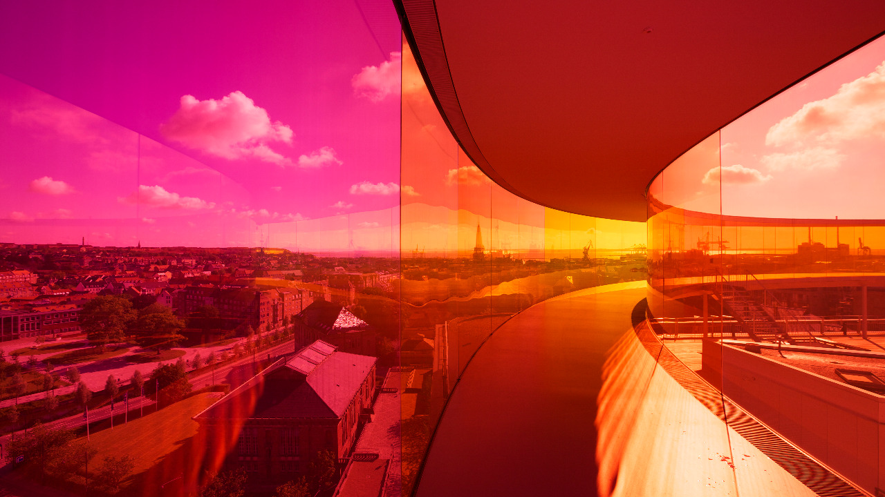 ARoS